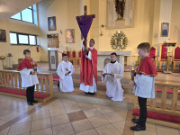 Wielki Piątek - Liturgia Męki Pańskiej