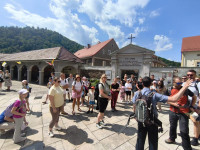 Pielgrzymka dzieci pierwszokomunijnych z rodzicami do Barda