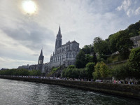 Pielgrzymka do Lourdes