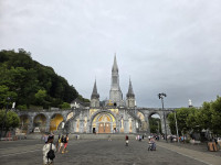 Pielgrzymka do Lourdes